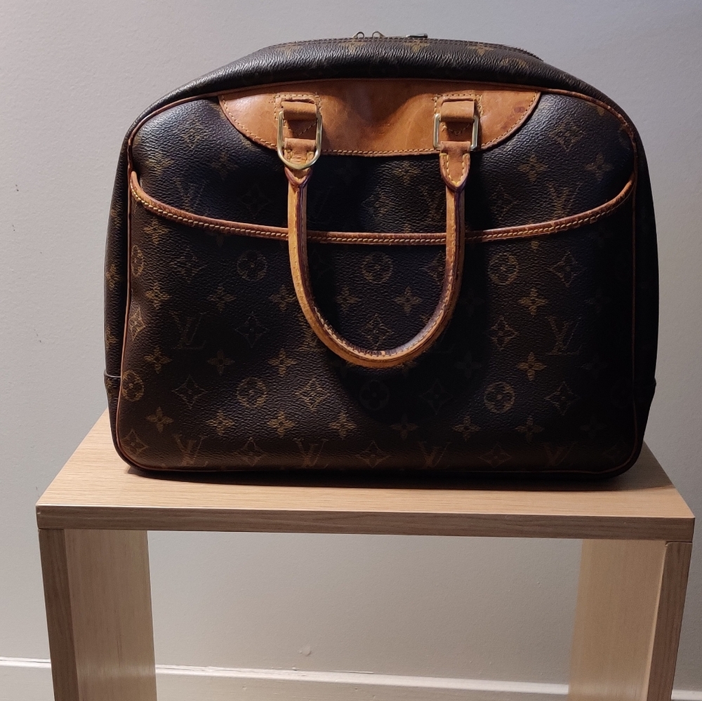 Louis Vuitton Deauville